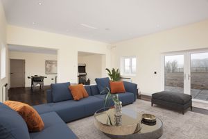 Photo 17- click for photo gallery